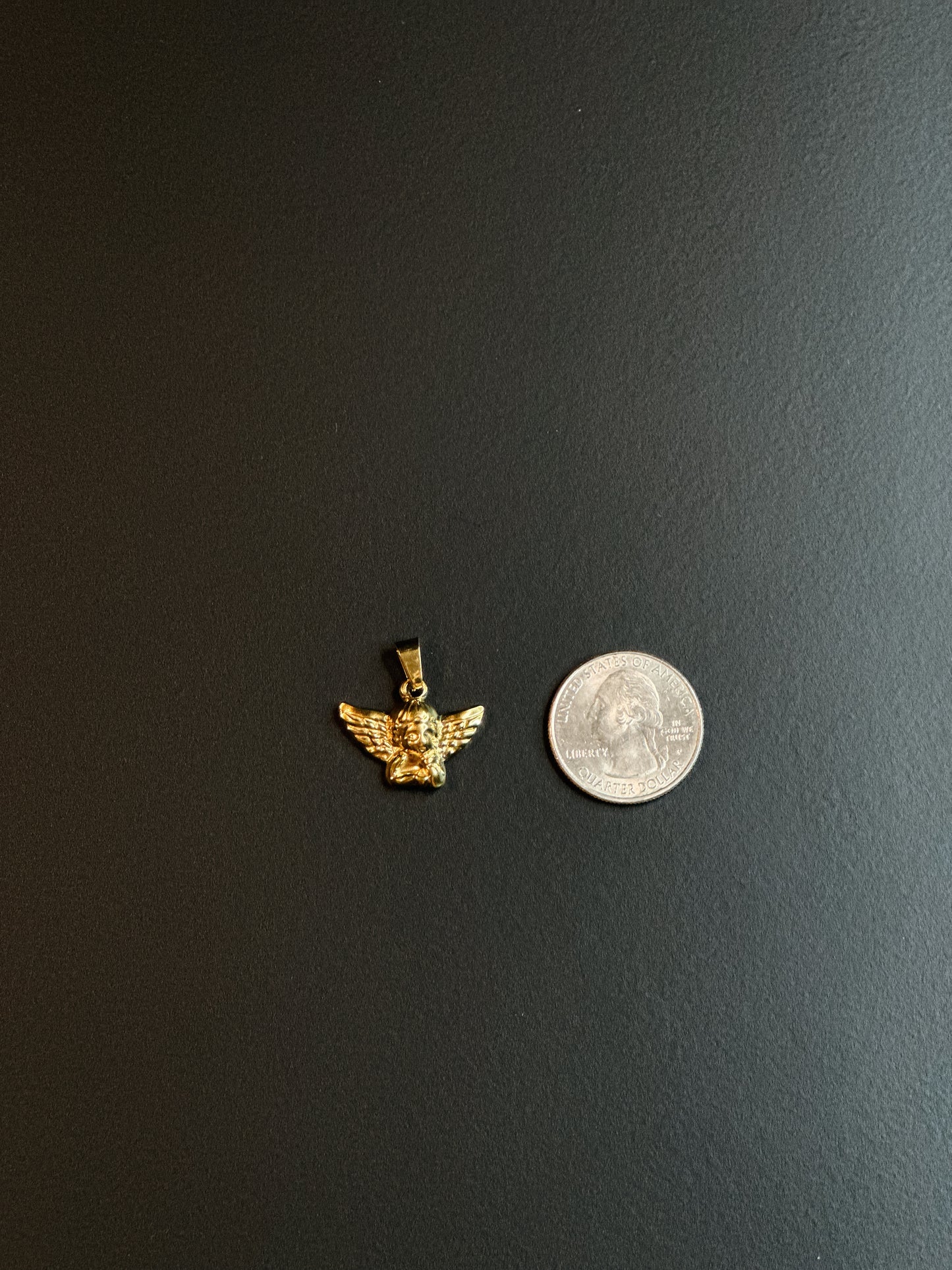 QUERUBIN CHARM