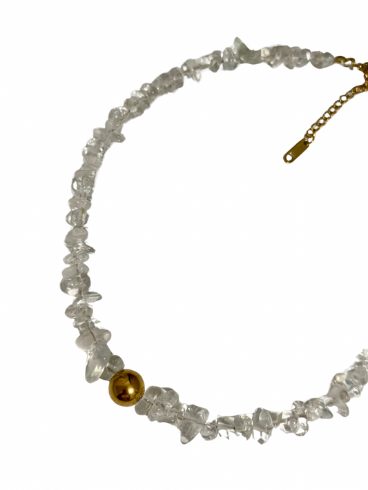 OLA DORADA NECKLACE